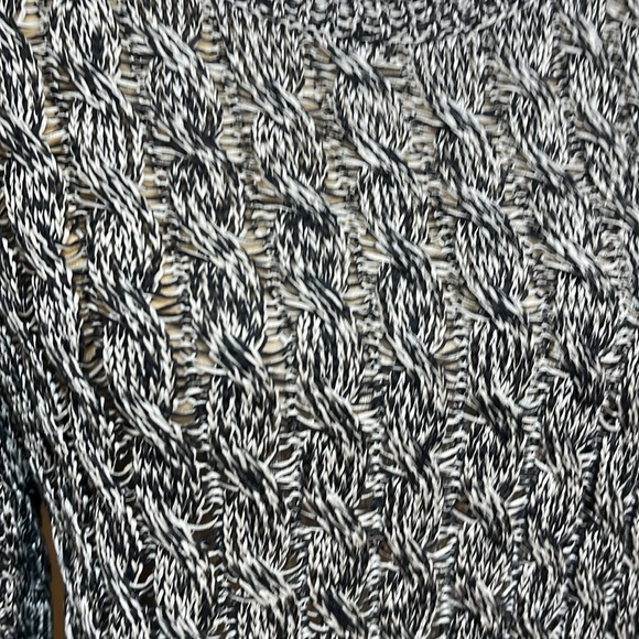 Eileen Fisher Black and White Cable Knit Crew Neck Sweater Size L - Picture 2 of 5